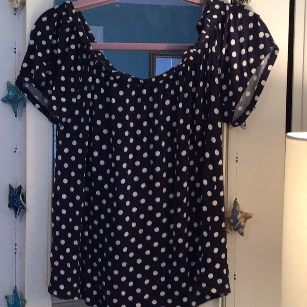 Bobeau navy white polka dot top S
